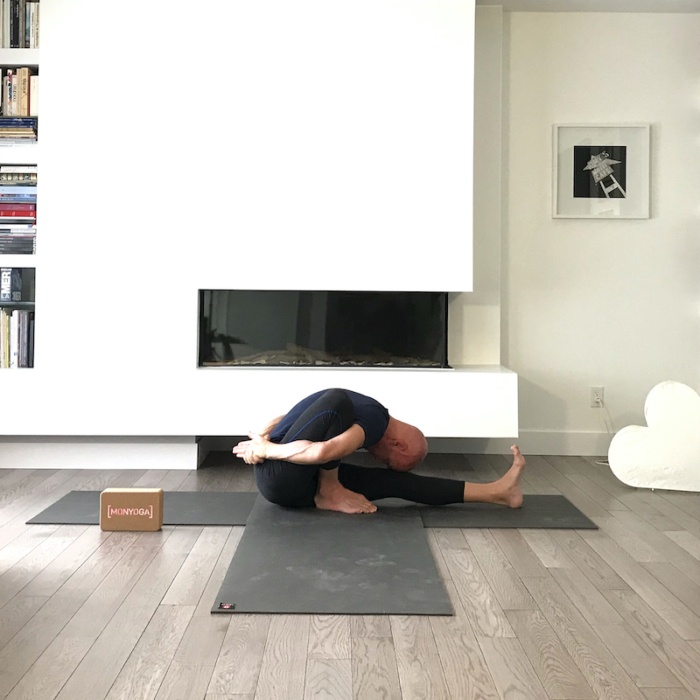 Cycle de 10 cours de Yin Yoga avec Christophe en Live