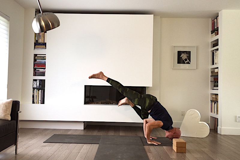 Séance de Power Yoga Vers l'infini et plus loin encore