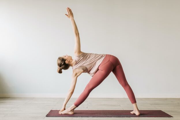 Formation aux postures de yoga debout - Introduction