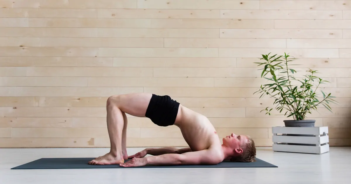 Posture de yoga contre l'anxiété - Setu Bandhasana ou la posture du Pont